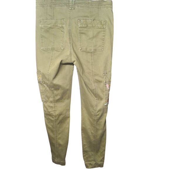 Anthropologie Austen Skinny Cargo Pants – Olive Green, Embroidered Floral, Women - Picture 2 of 9